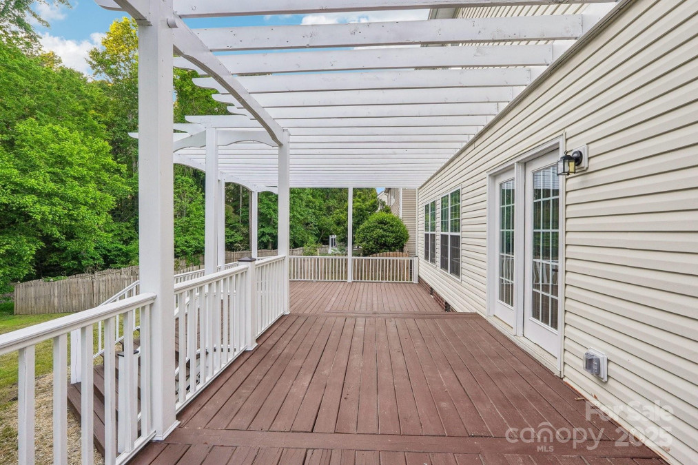 5745 Snapdragon Ln Huntersville, NC 28078