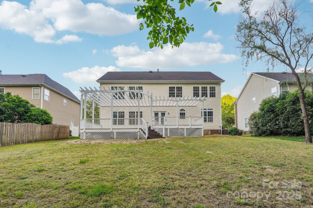 5745 Snapdragon Ln Huntersville, NC 28078