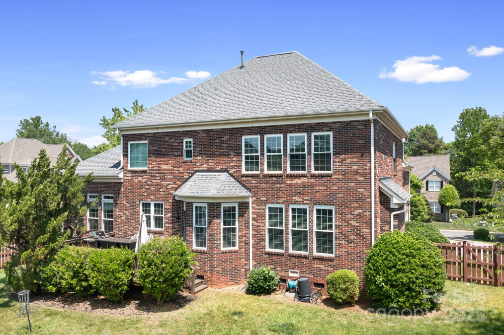 7525 Blackgum Falls Ct Huntersville, NC 28078