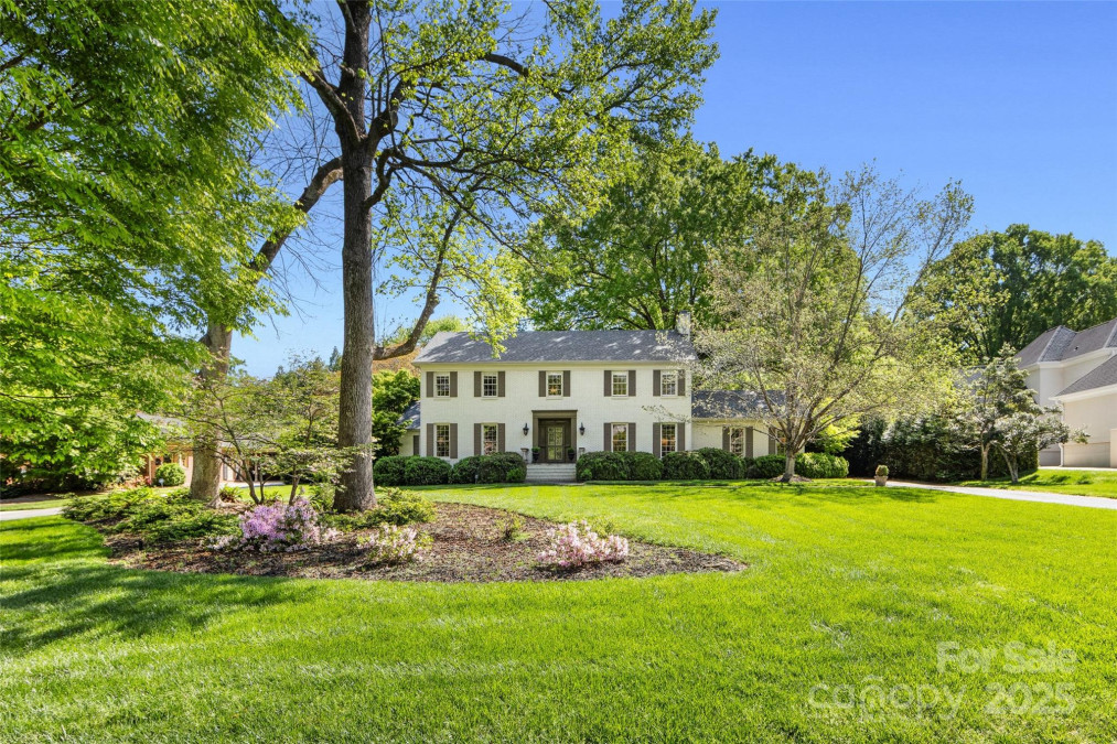 2501 Richardson Dr Charlotte, NC 28211