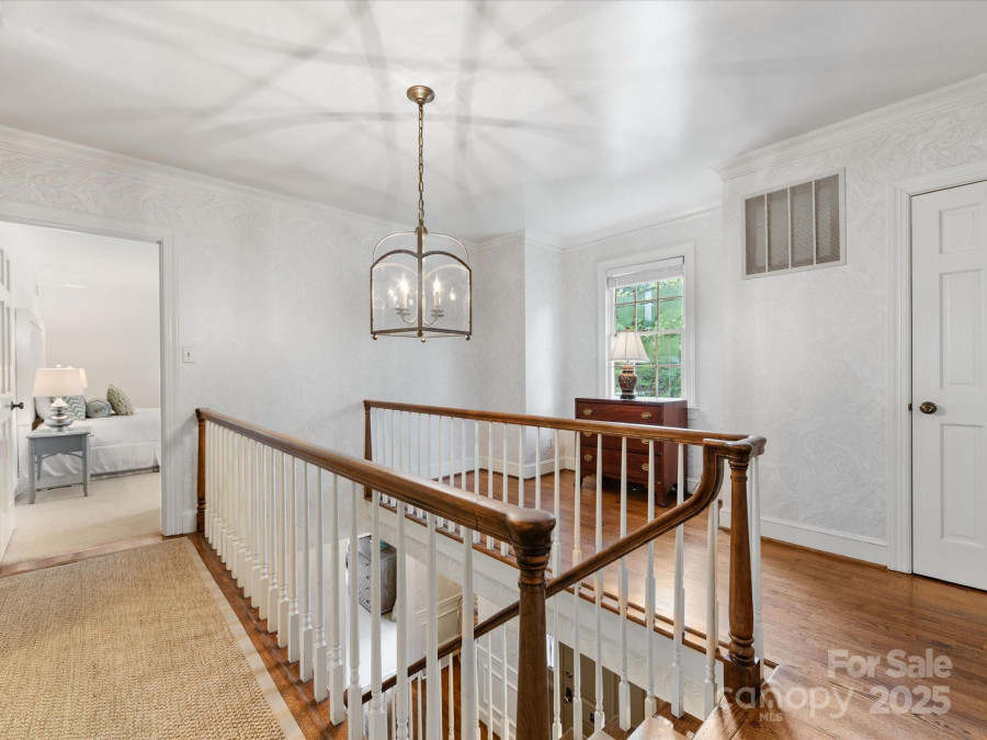 2501 Richardson Dr Charlotte, NC 28211