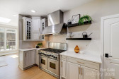 8707 Fairview Rd Charlotte, NC 28226