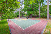8707 Fairview Rd Charlotte, NC 28226