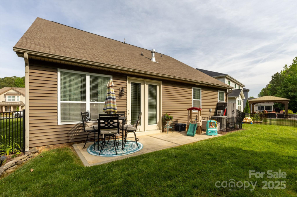 3186 Helmsley Ct Concord, NC 28027