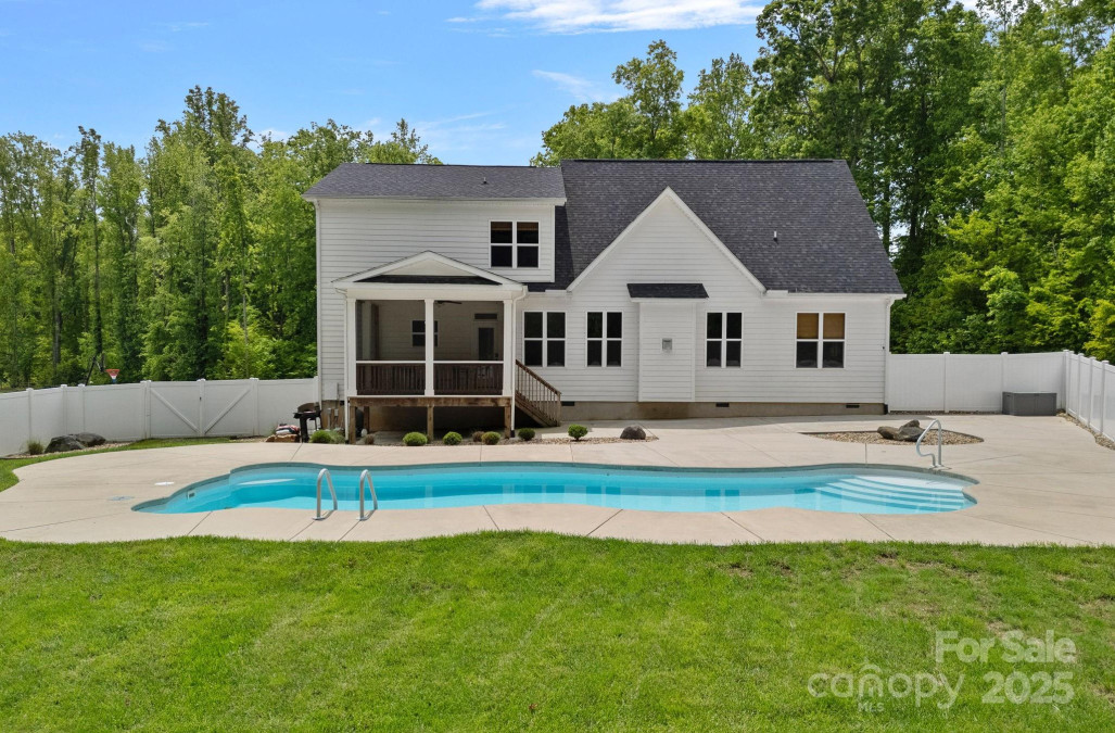 270 Worthington Dr Mt Ulla, NC 28125