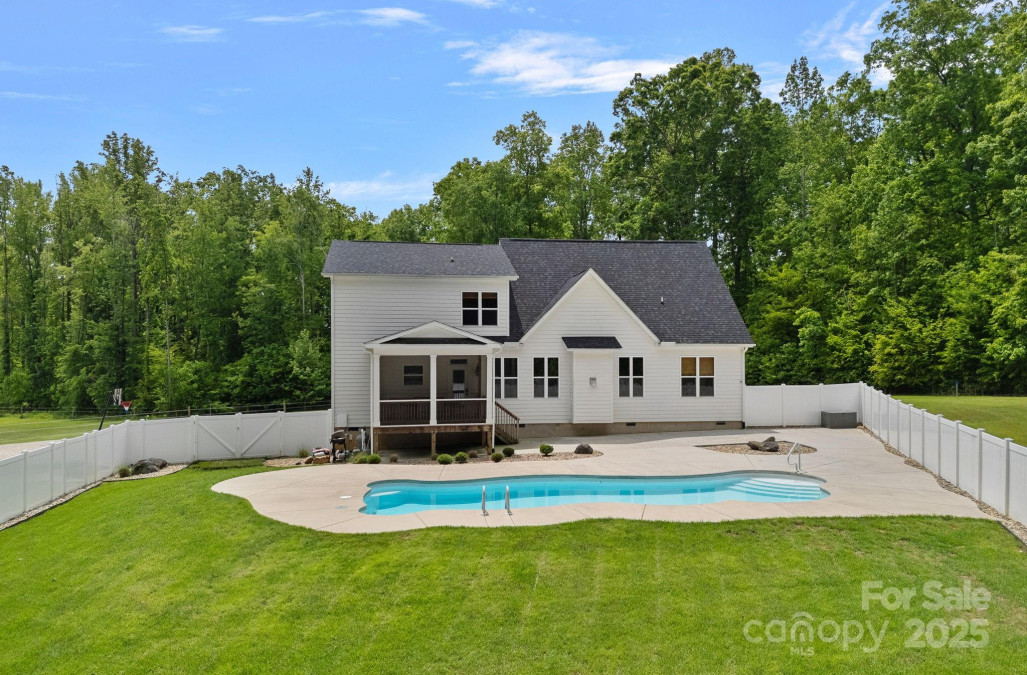 270 Worthington Dr Mt Ulla, NC 28125