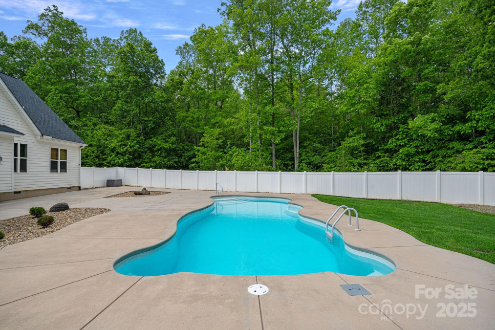 270 Worthington Dr Mt Ulla, NC 28125