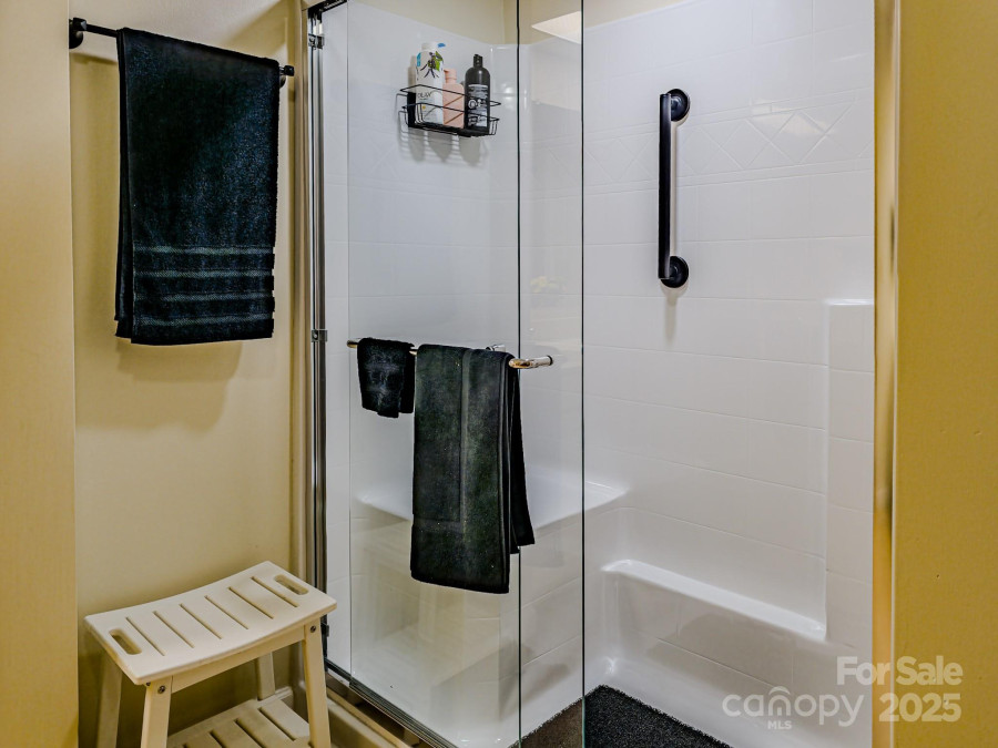 164 Forest Ridge Dr Rutherfordton, NC 28139