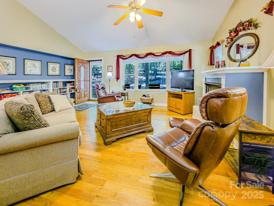 164 Forest Ridge Dr Rutherfordton, NC 28139