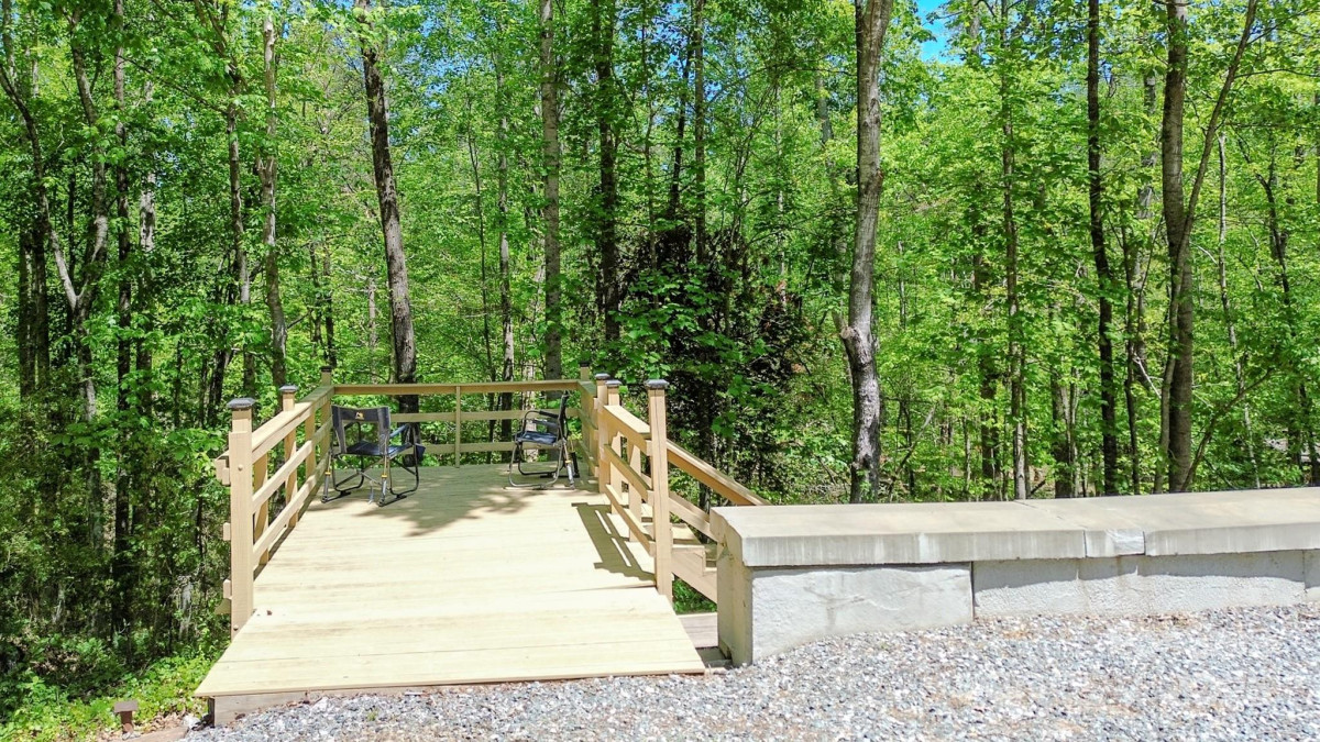 164 Forest Ridge Dr Rutherfordton, NC 28139