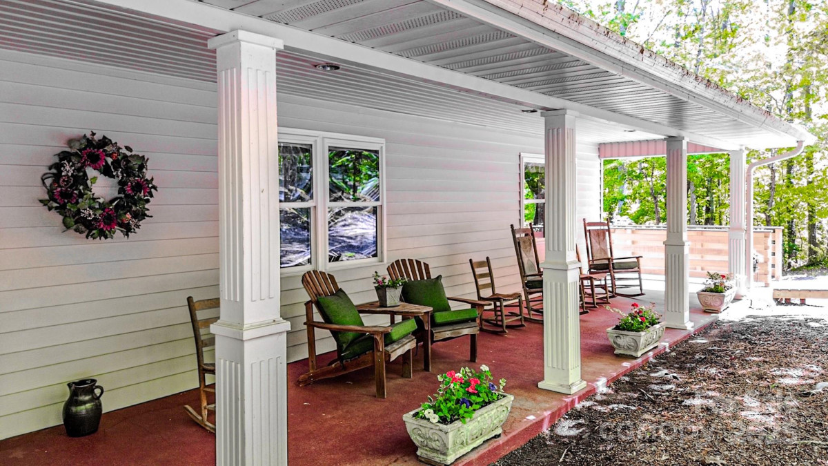 164 Forest Ridge Dr Rutherfordton, NC 28139