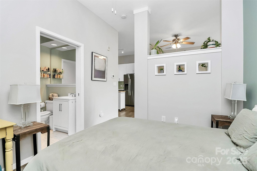 2125 Southend Dr Charlotte, NC 28203