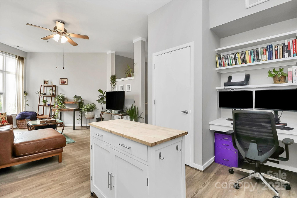 2125 Southend Dr Charlotte, NC 28203