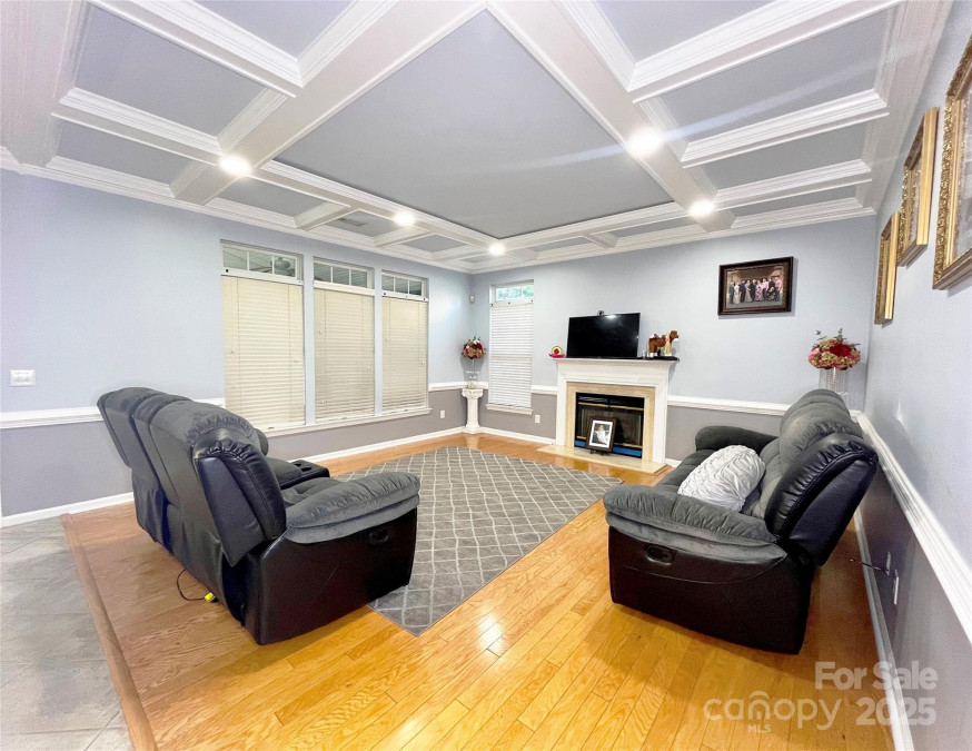 8218 Lynnewood Glen Dr Charlotte, NC 28269