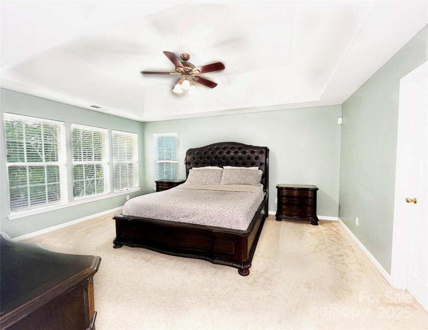 8218 Lynnewood Glen Dr Charlotte, NC 28269