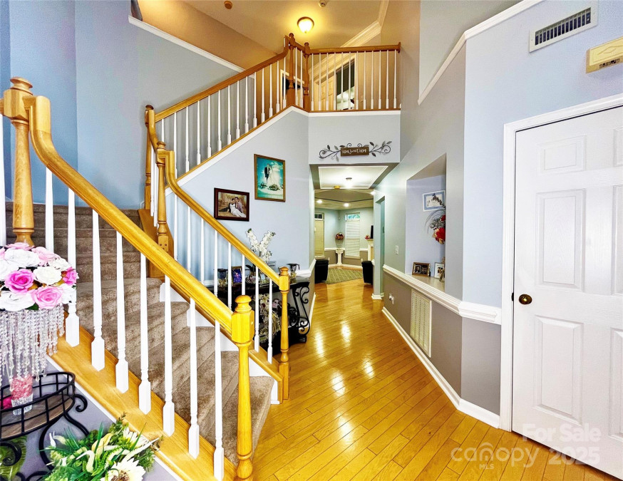8218 Lynnewood Glen Dr Charlotte, NC 28269