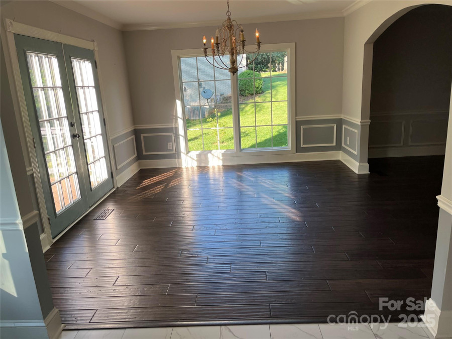 4905 Montibello Dr Charlotte, NC 28226