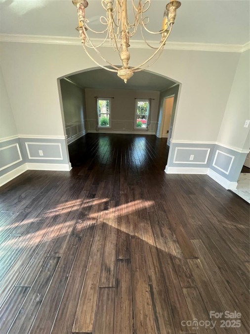 4905 Montibello Dr Charlotte, NC 28226