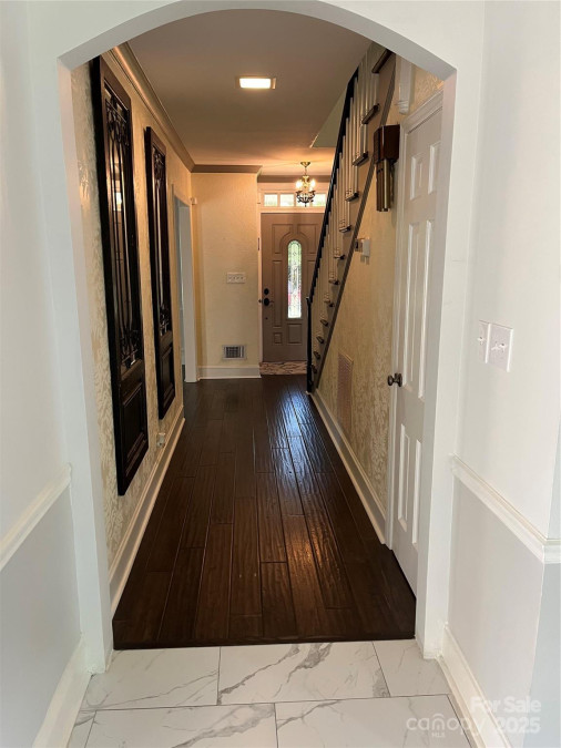 4905 Montibello Dr Charlotte, NC 28226