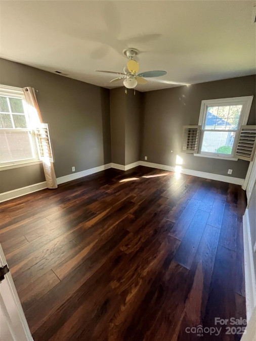 4905 Montibello Dr Charlotte, NC 28226