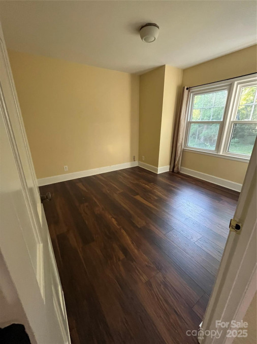4905 Montibello Dr Charlotte, NC 28226