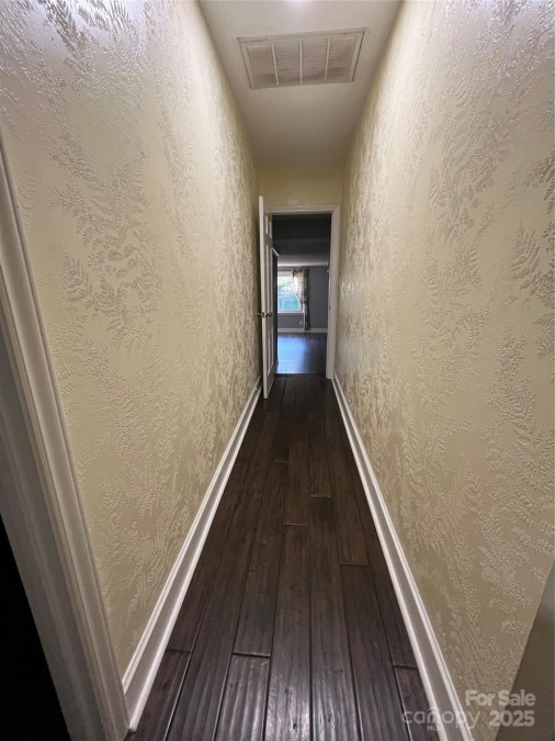 4905 Montibello Dr Charlotte, NC 28226