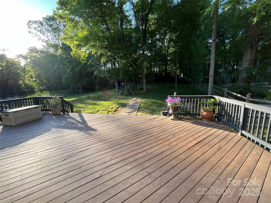 4905 Montibello Dr Charlotte, NC 28226