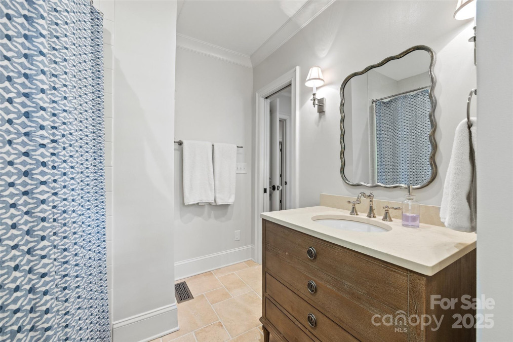 2900 Wickersham Rd Charlotte, NC 28211