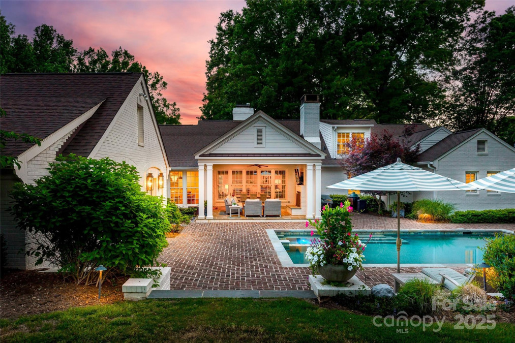 2900 Wickersham Rd Charlotte, NC 28211