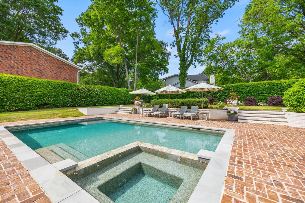 2900 Wickersham Rd Charlotte, NC 28211