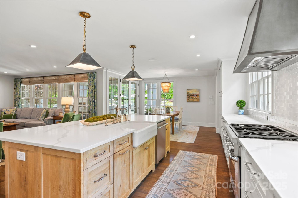 2900 Wickersham Rd Charlotte, NC 28211