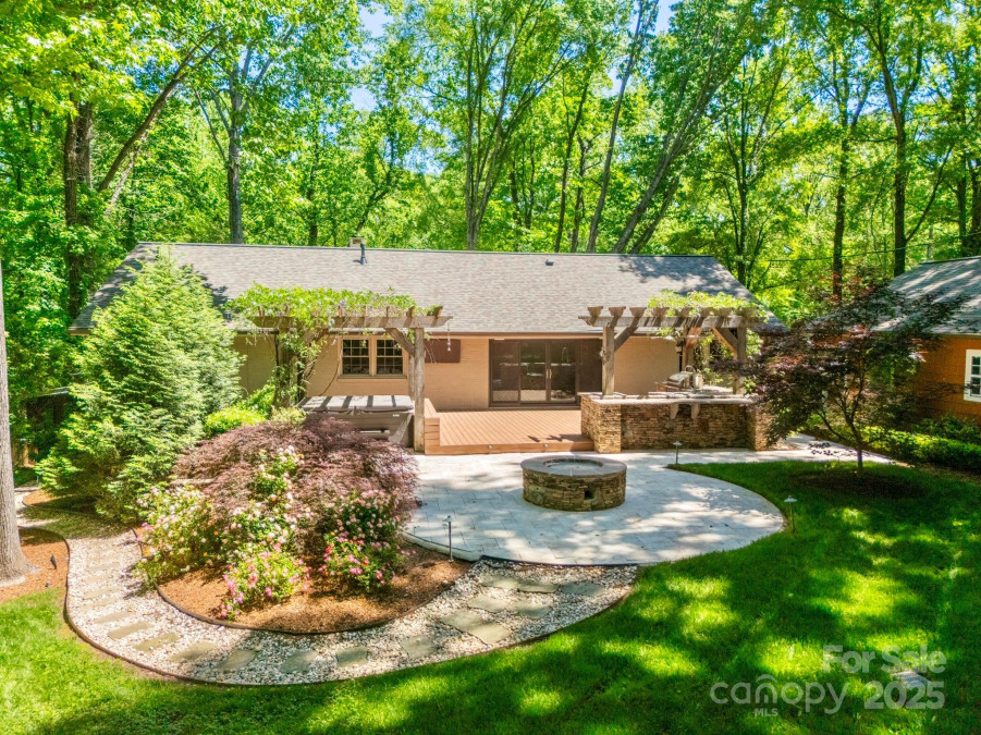 5719 Doncaster Dr Charlotte, NC 28211