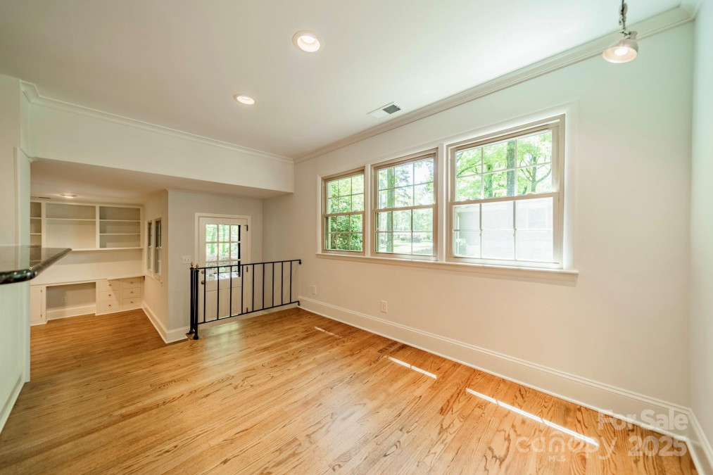 5719 Doncaster Dr Charlotte, NC 28211