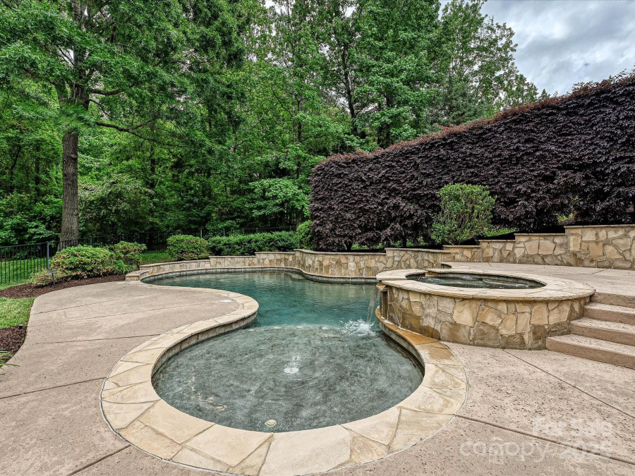 16319 Ashlyn Chase Ct Charlotte, NC 28277