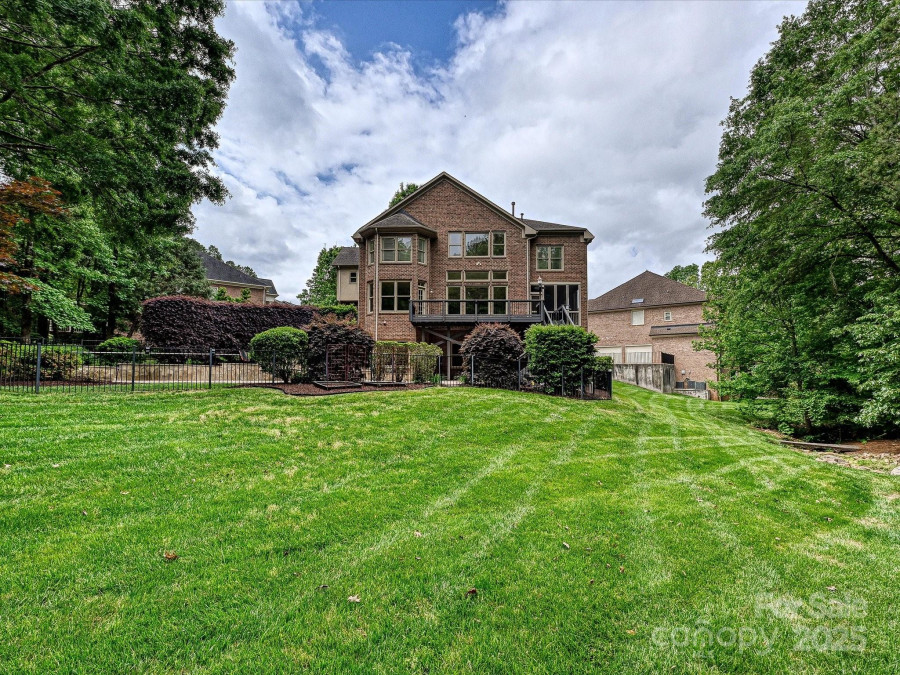 16319 Ashlyn Chase Ct Charlotte, NC 28277
