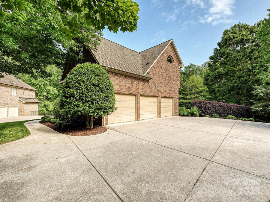 16319 Ashlyn Chase Ct Charlotte, NC 28277