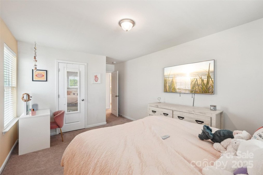 6878 Spring Peeper Ln Lancaster, SC 29720