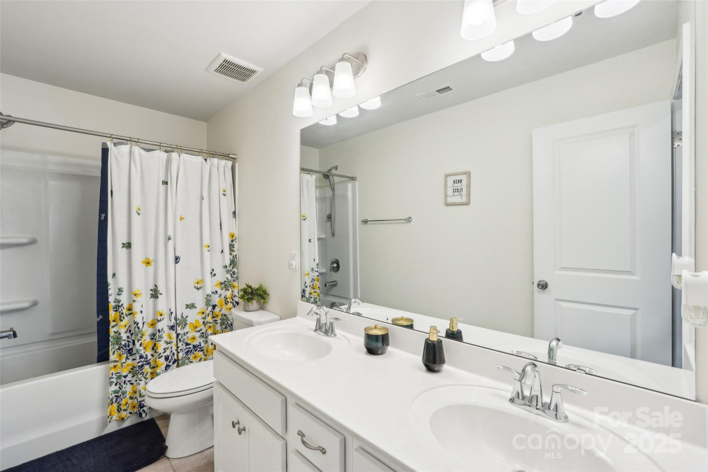6878 Spring Peeper Ln Lancaster, SC 29720
