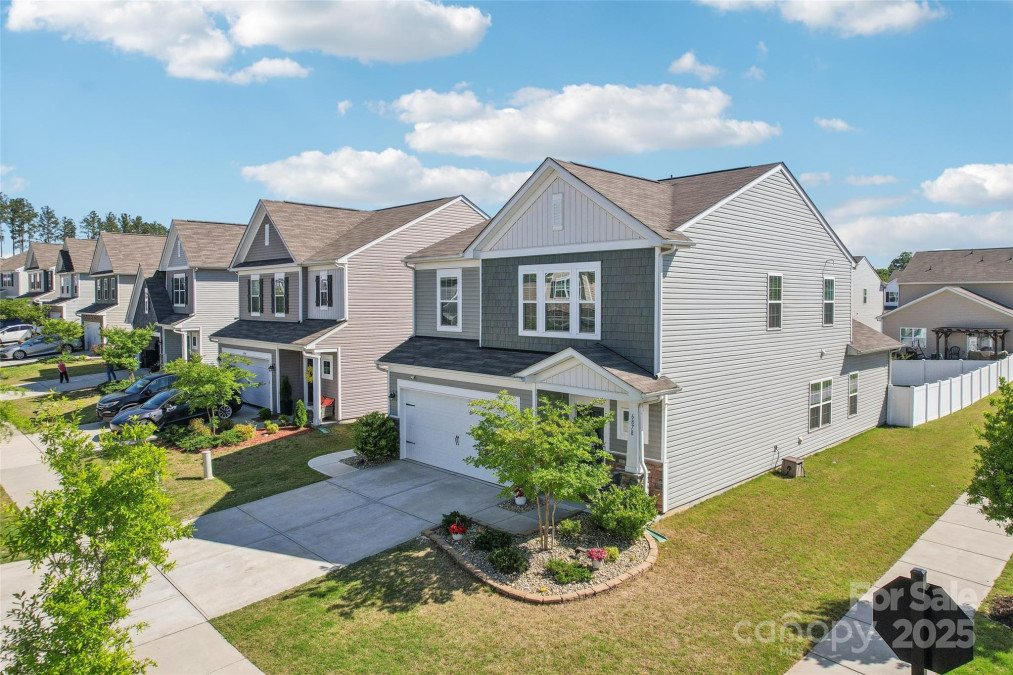 6878 Spring Peeper Ln Lancaster, SC 29720