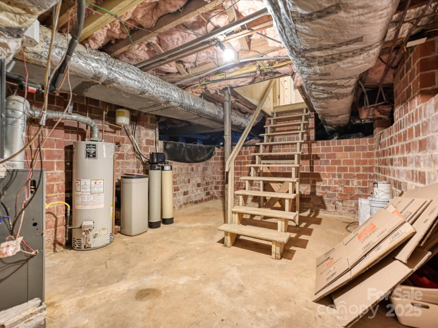 3128 Country Club Dr Charlotte, NC 28205