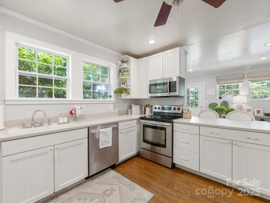2110 Winter St Charlotte, NC 28205
