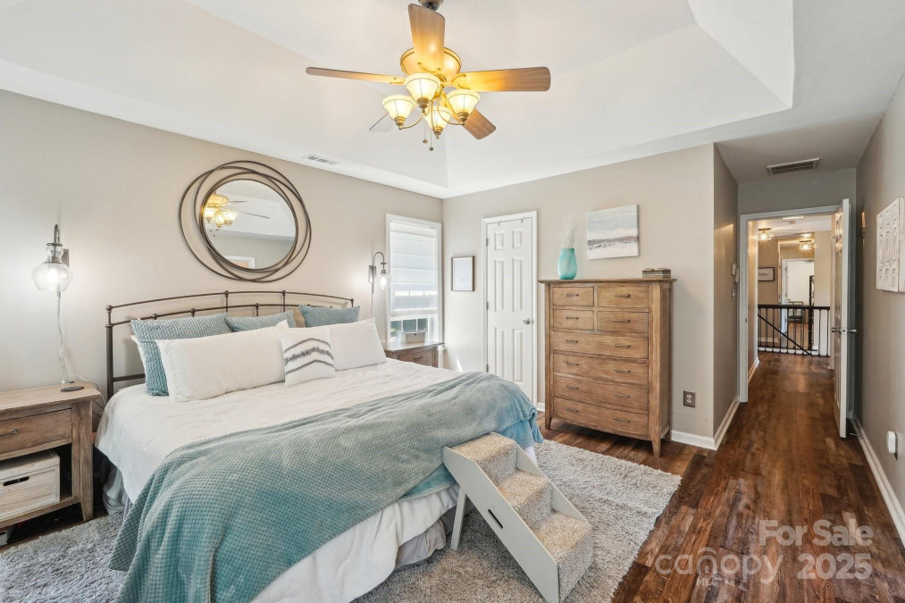 8056 Stevens Mill Rd Matthews, NC 28104