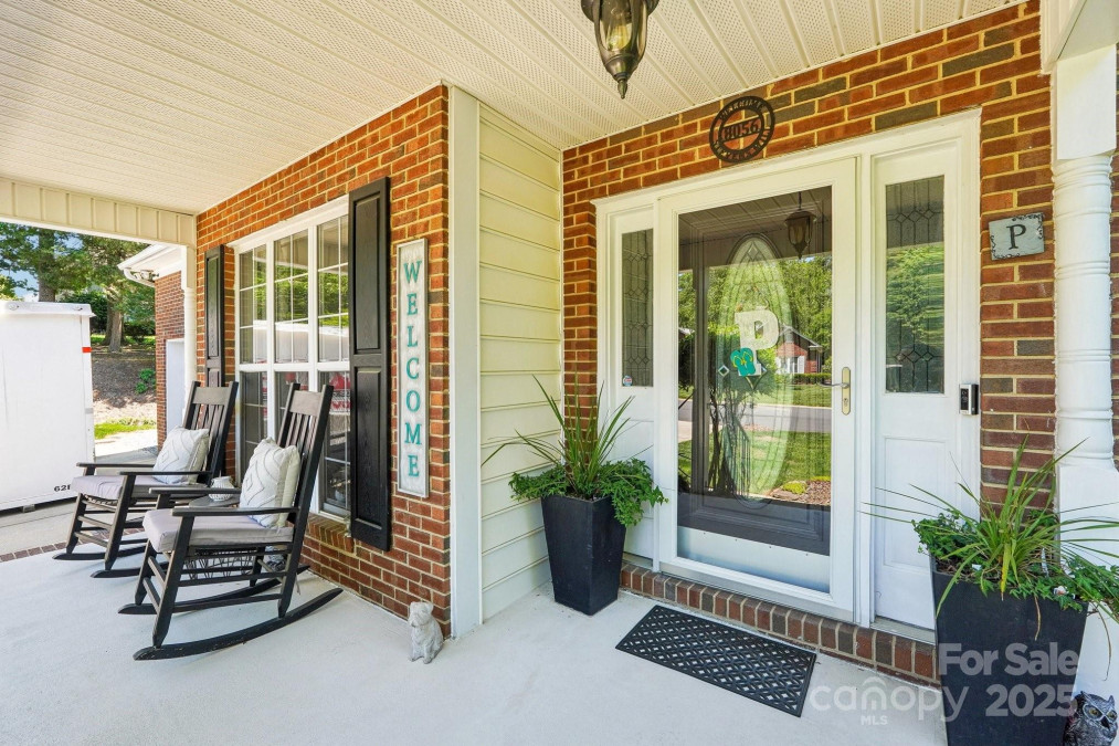 8056 Stevens Mill Rd Matthews, NC 28104