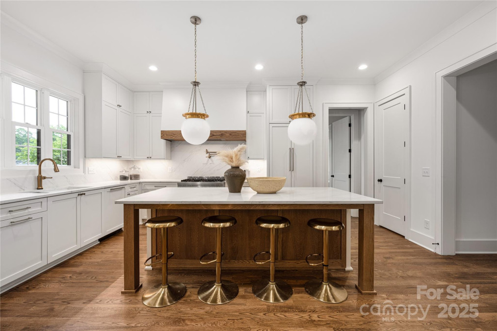 1816 Parson St Charlotte, NC 28205