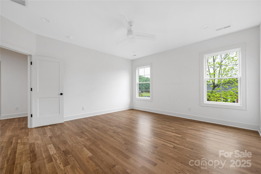 1816 Parson St Charlotte, NC 28205