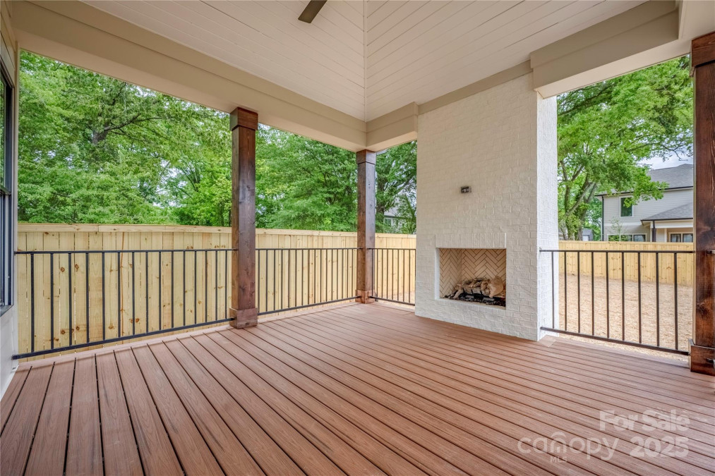 1816 Parson St Charlotte, NC 28205