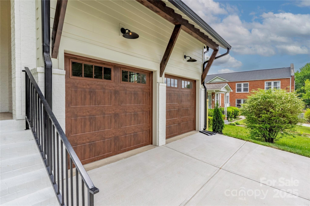 1816 Parson St Charlotte, NC 28205
