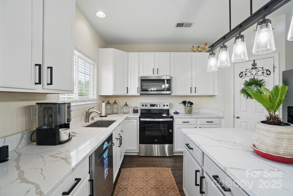 9204 Washam Potts Rd Cornelius, NC 28031