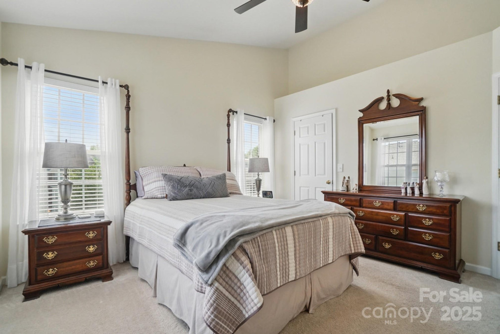 9204 Washam Potts Rd Cornelius, NC 28031