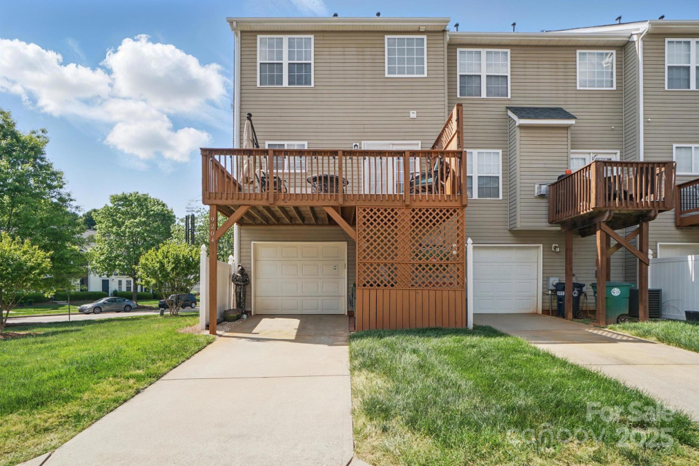 9204 Washam Potts Rd Cornelius, NC 28031